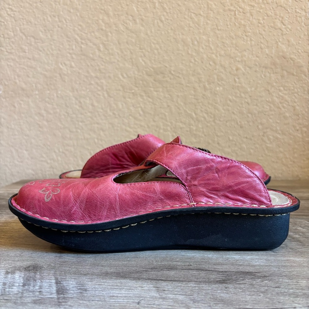 Alegria Pink Clogs Slides Floral Buckle Women’s Size 7 - Picture 9 of 12